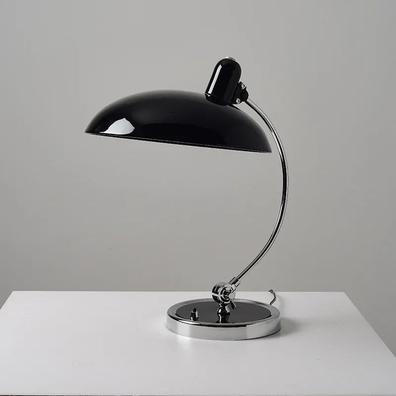 Numi Dänische Tischlampe
