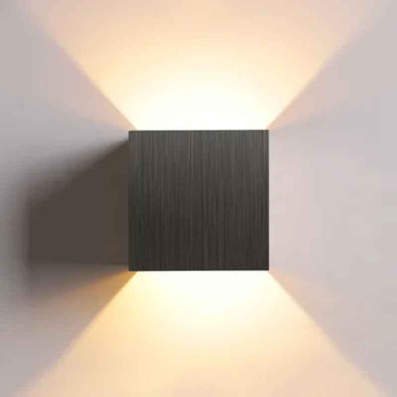 Moderne LED-Wandleuchte NordicLight mit Bewegungsmelder