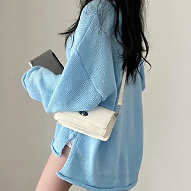 Lockerer Pullover mit V-Ausschnitt