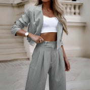 Zweiteiliges elegantes Set