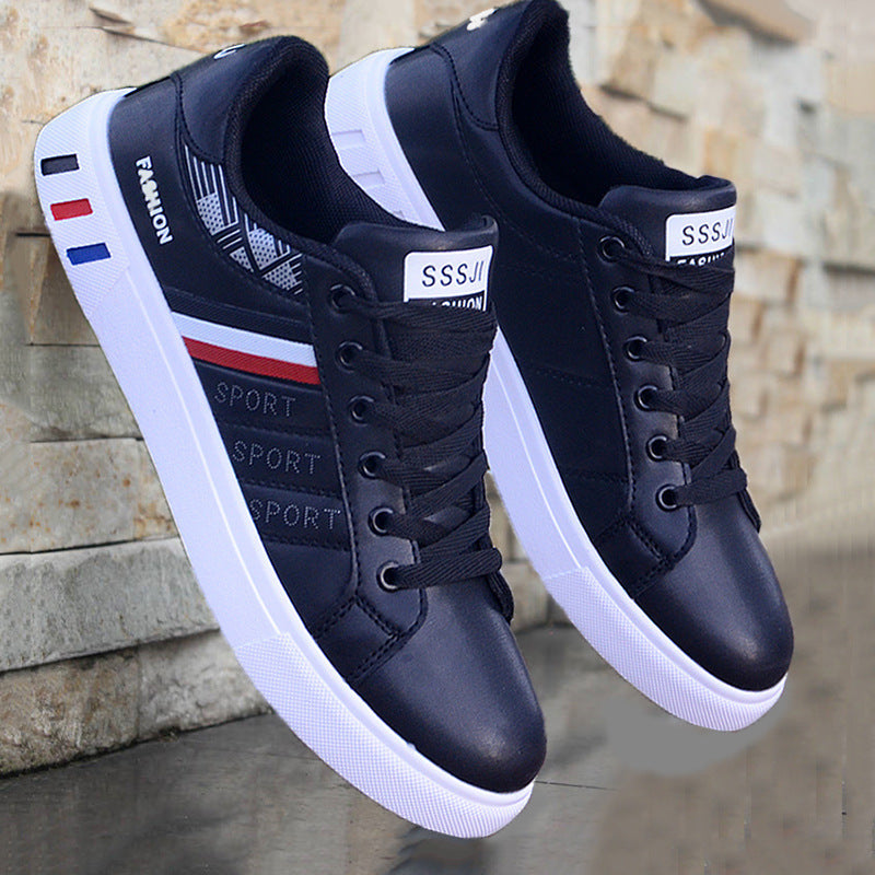 Lässiger Sneaker mit tricolor Streifen