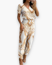 Schicker taillierter Jumpsuit