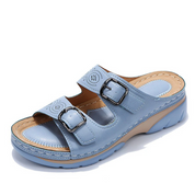 Keilsandalen mit zwei Schnallen