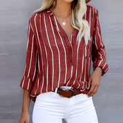 Moderne gestreifte Damenbluse mit Stil