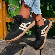 Retro Sneaker im Vintage Stil