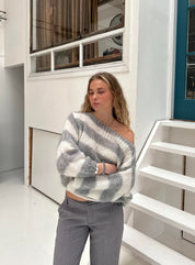 Gestreifter Strickpullover