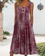 Fließendes ärmelloses Ibiza Kleid