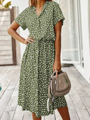 Bequemes Bedrucktes Sommerkleid
