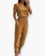 Schicker taillierter Jumpsuit