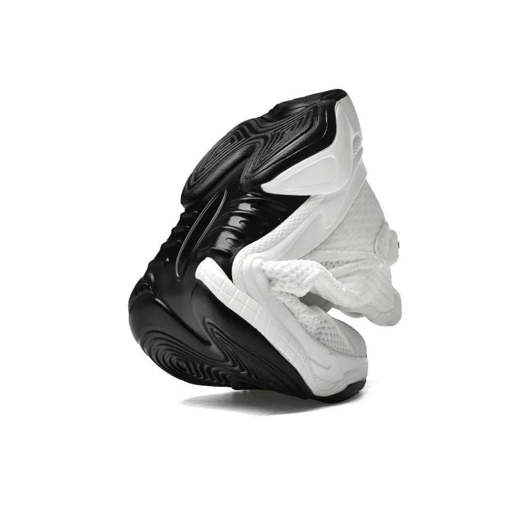 Moderner Skyboost Sneaker