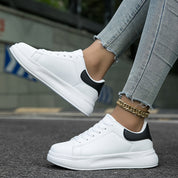 Saubere Weiße Damen Turnschuhe