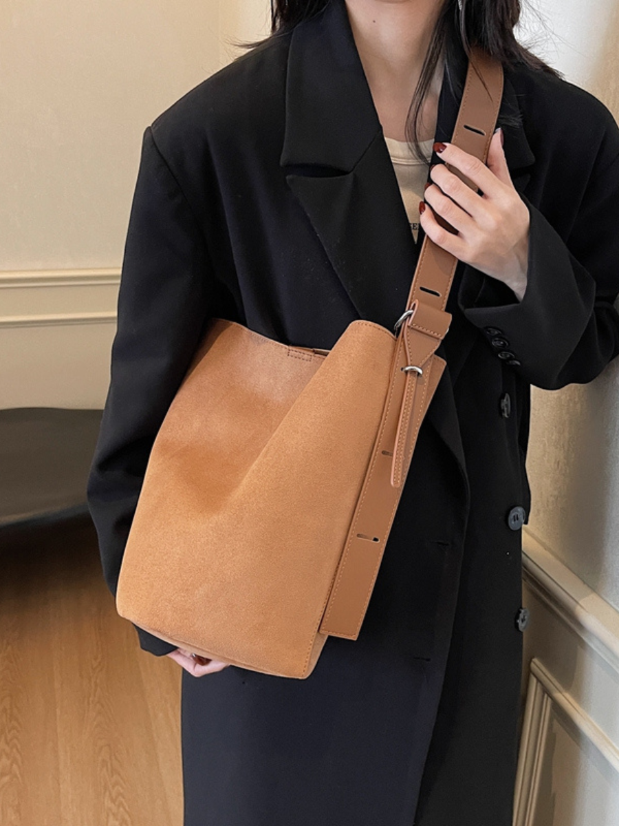 Stilvolle Eimertasche Damen