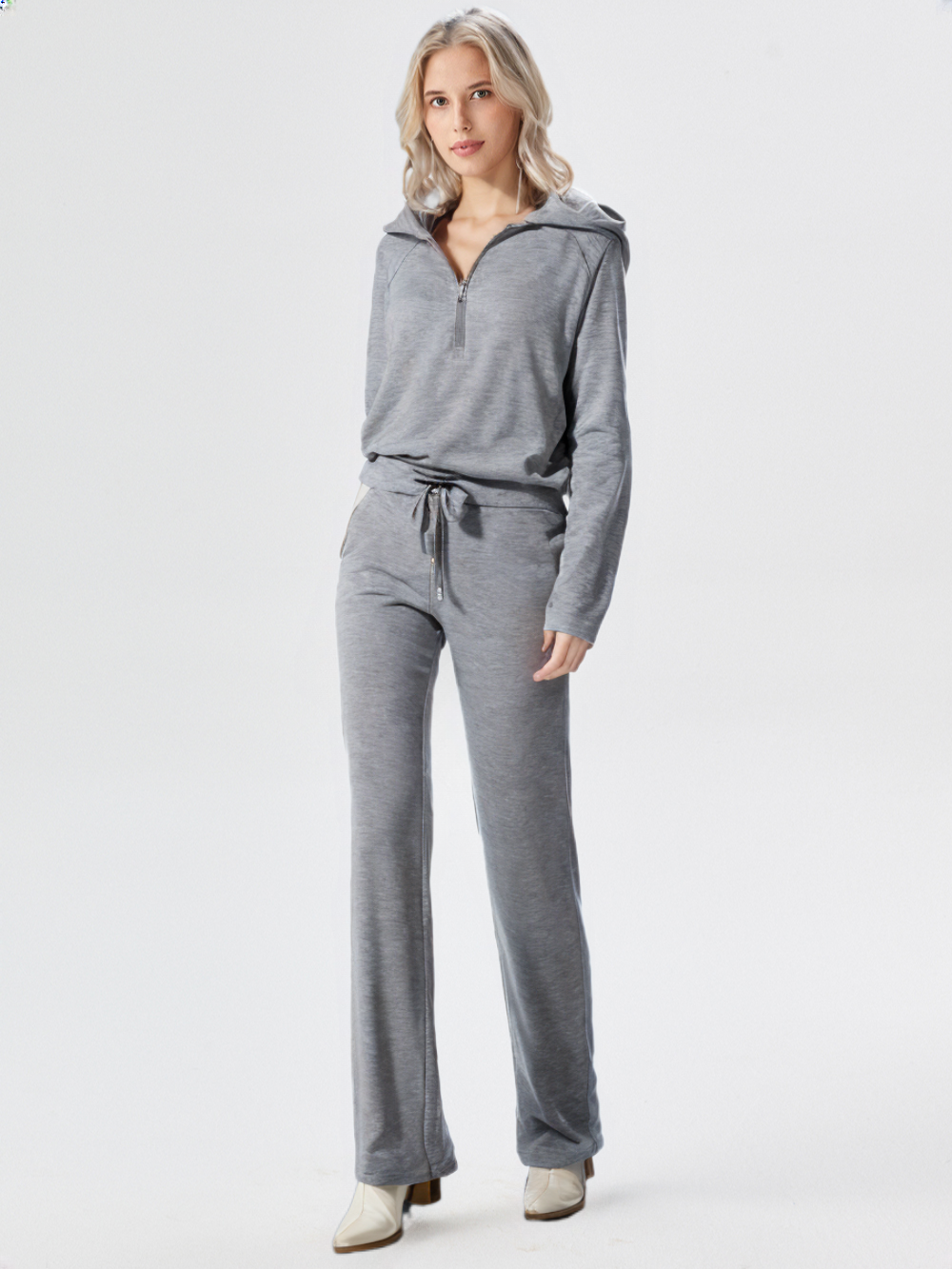 Entspanntes Damen Lounge Set