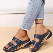 Keilsandalen mit zwei Schnallen