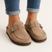 Bequeme ergonomische Sandalen