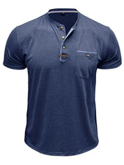 Lässiges T-Shirt mit Brusttasche