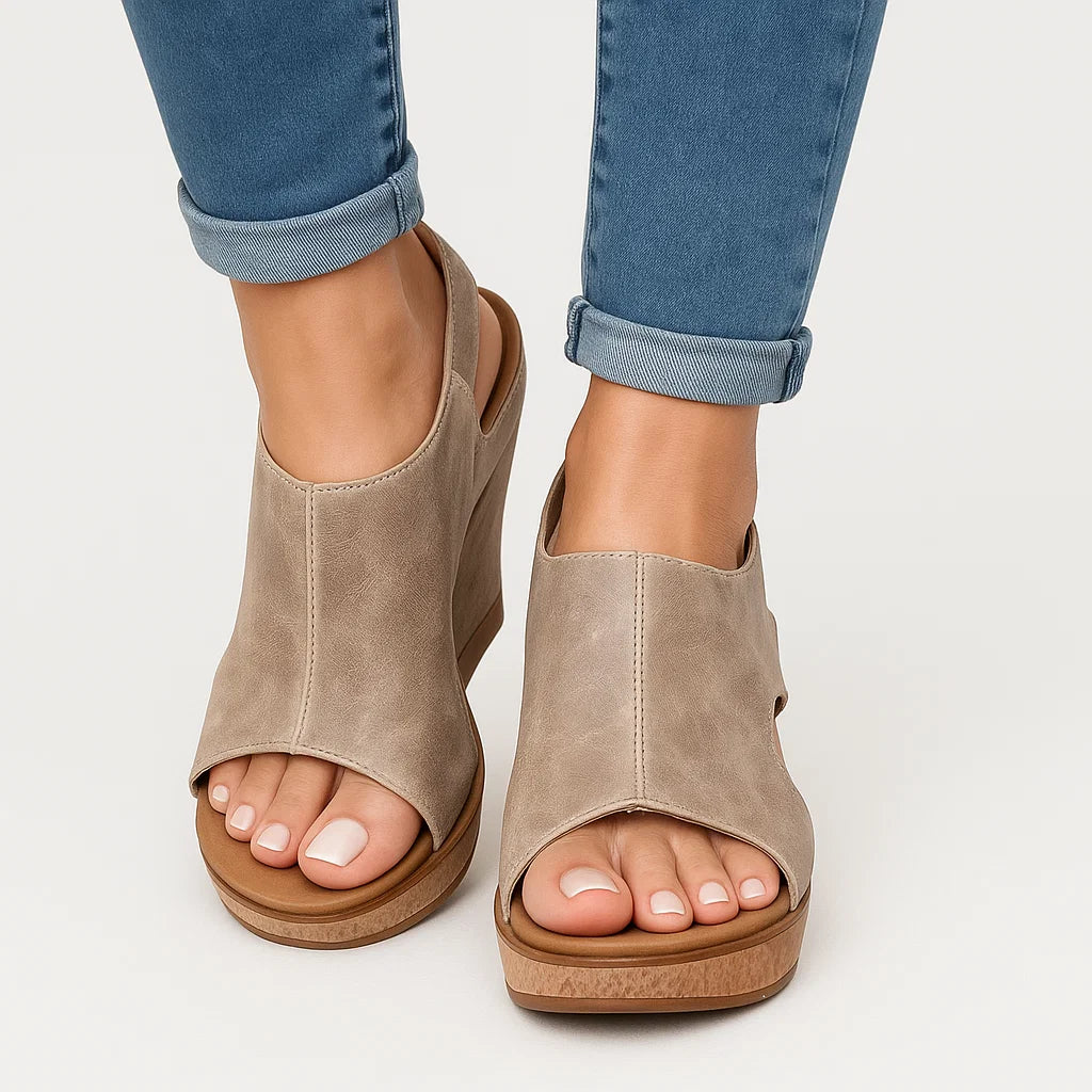 Ergonomische_Damen_Freizeitsandalen_Brown3.webp