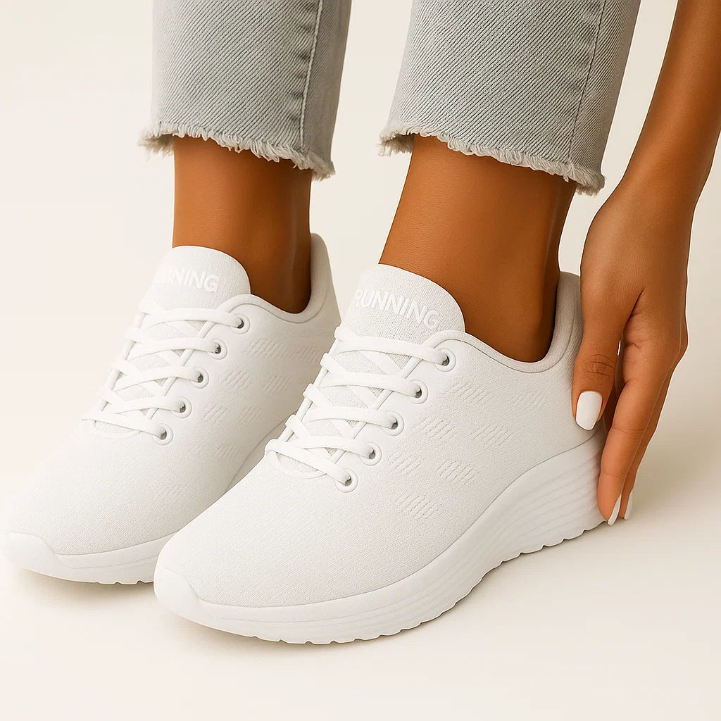 Ergonomische_Freizeitschuhe_White.webp