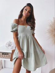 Schulterfreies Sommerkleid