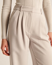 Elegante Damenhose mit geradem Bein