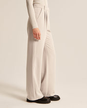 Elegante Damenhose mit geradem Bein