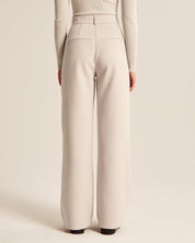 Elegante Damenhose mit geradem Bein