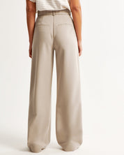 Elegante Damenhose mit geradem Bein