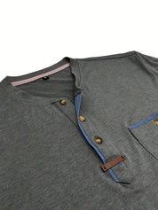 Lässiges T-Shirt mit Brusttasche