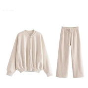 Set aus lockerer Jacke und Hose