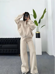 Set aus lockerer Jacke und Hose