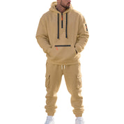Sportliches Herren Hoodie Set mit Taschen