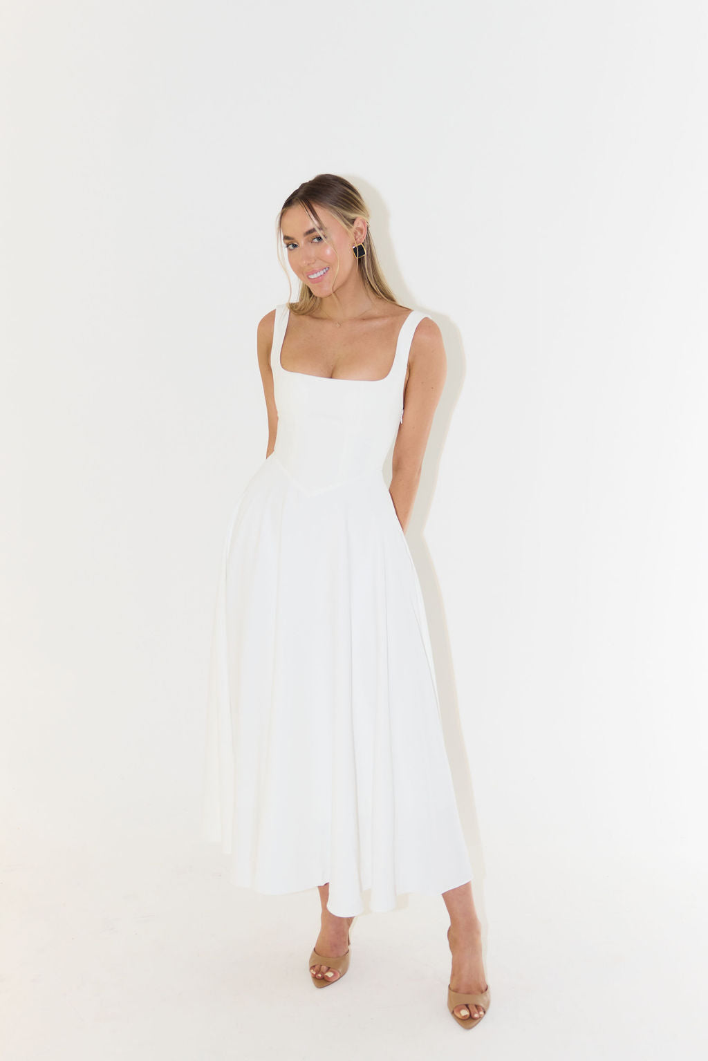 Schickes ärmelloses Maxikleid