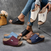Ergonomische Slip-on Keilsandalen