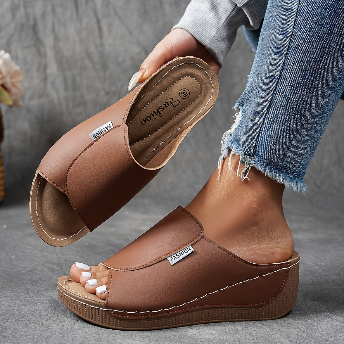 Ergonomische Slip-on Keilsandalen