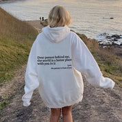 Übergroßer warmer Kapuzenpullover