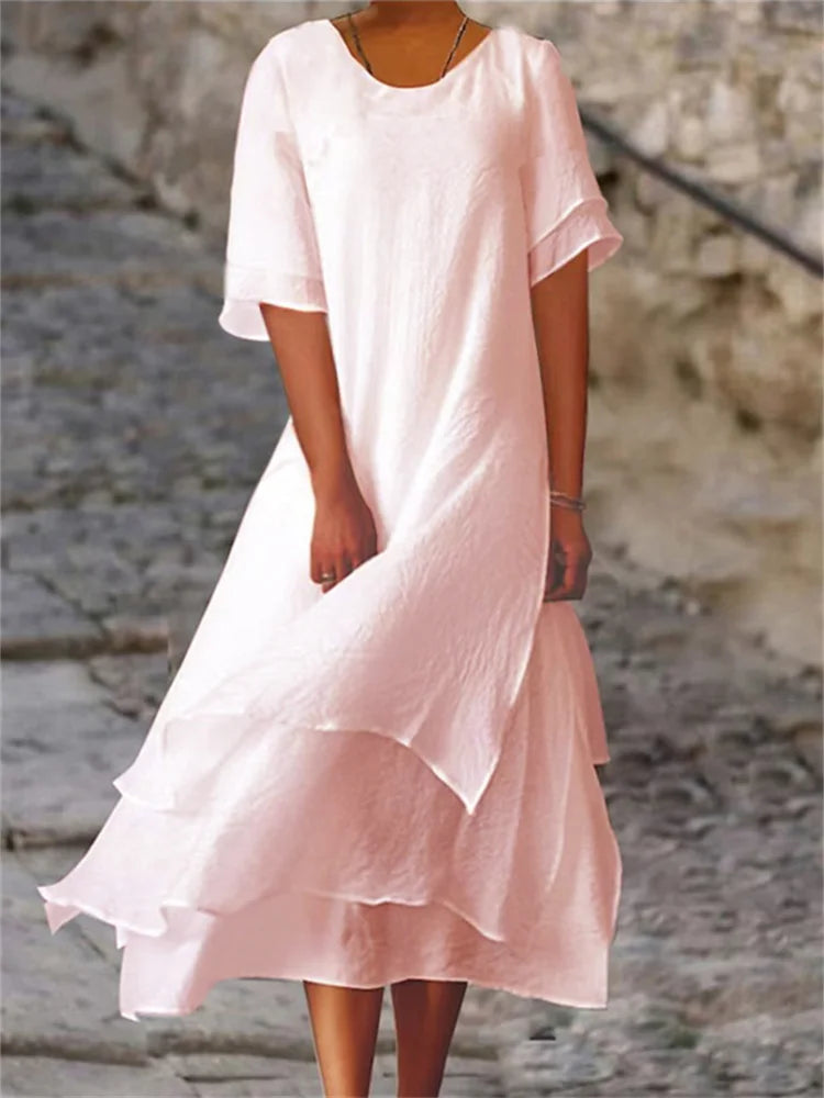 Doppellagiges geschlitztes Kleid