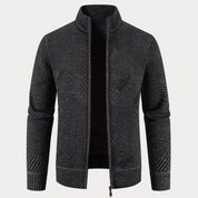 Stilvolle Winter Strickjacke mit Kapuze
