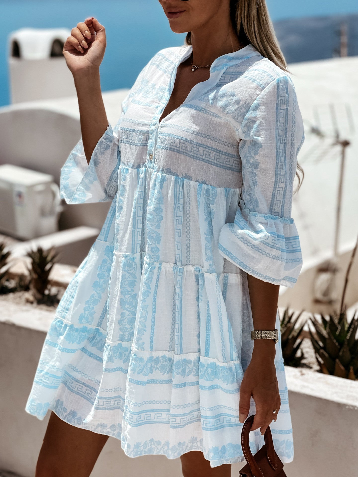 luftiges Boho-Kleid mit fröhlichem Muster
