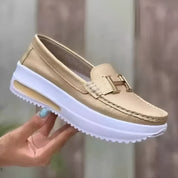Modische Schuhe für schmerzfreies Gehen
