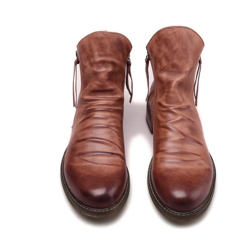 Schicke Stiefel aus Leder