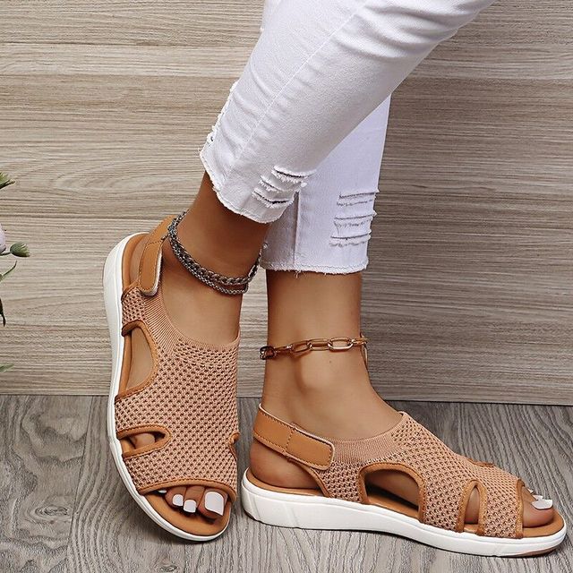 Orthopädische Sandalen für beschwingte Schritte