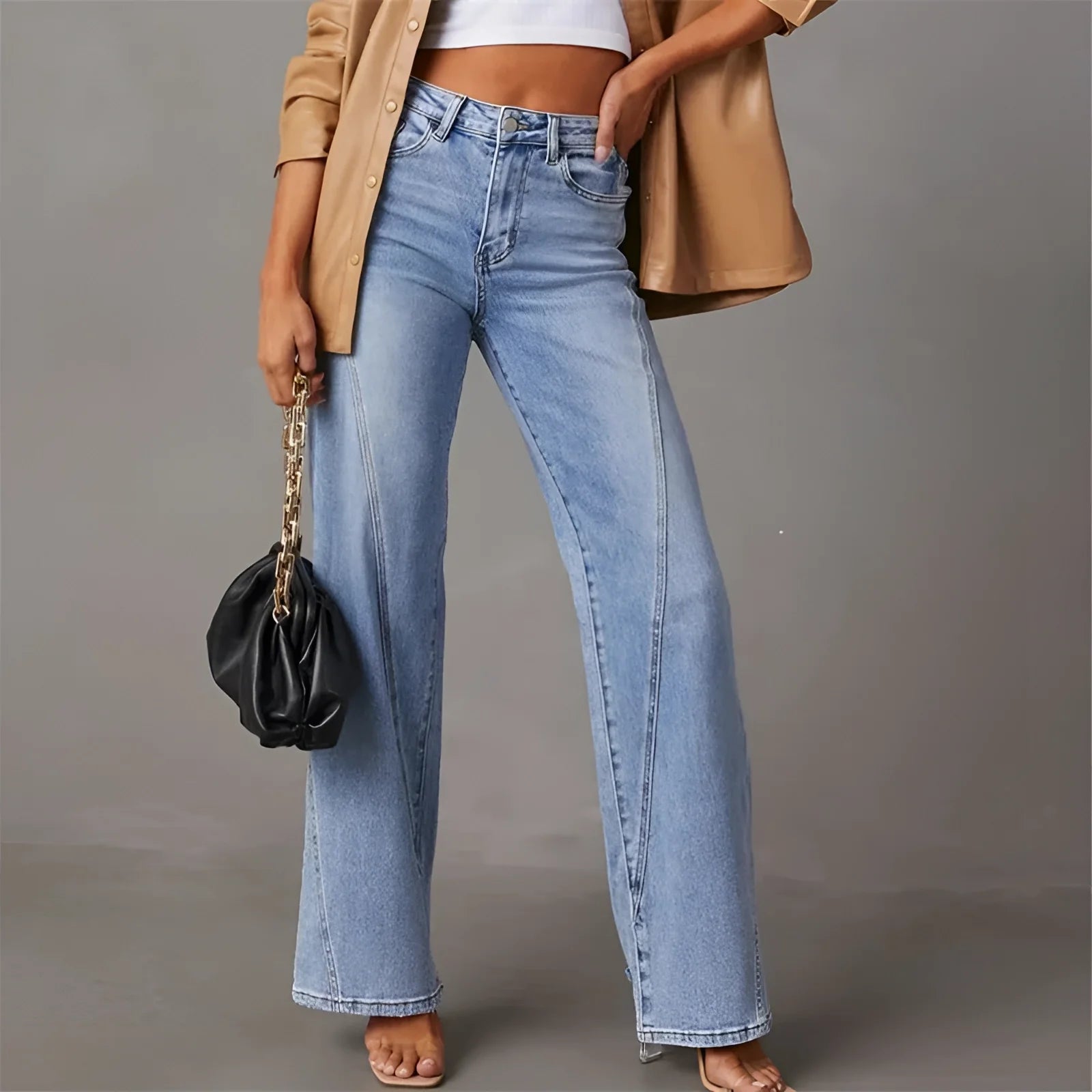 Schlagjeans mit hoher Taille