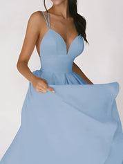 Midi-Kleid mit Überkreuztem Rücken