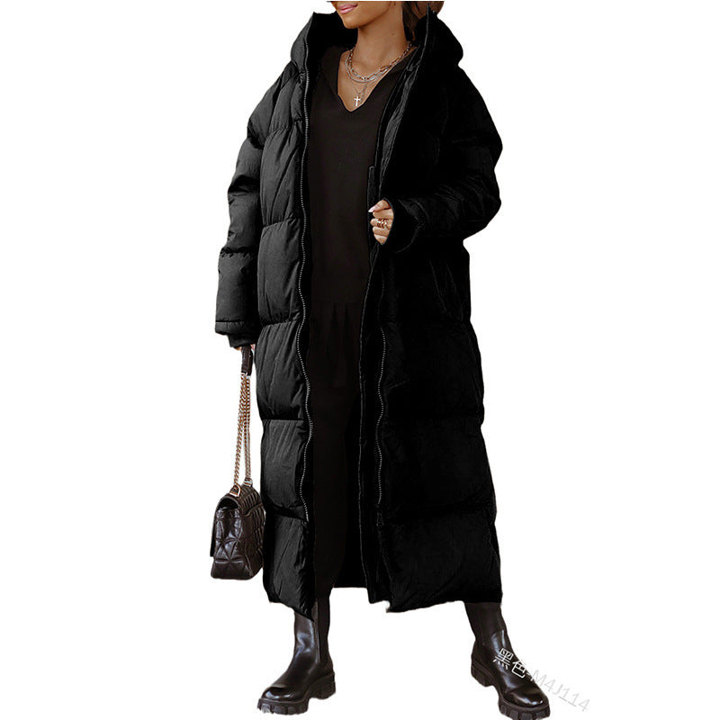 Warme_Steppjacke_mit_Kapuze.jpg
