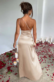 Elegantes Maxikleid mit Seitenschlitz