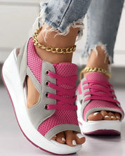 Kontrastfarbene Muffin Sandalen