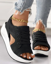 Kontrastfarbene Muffin Sandalen