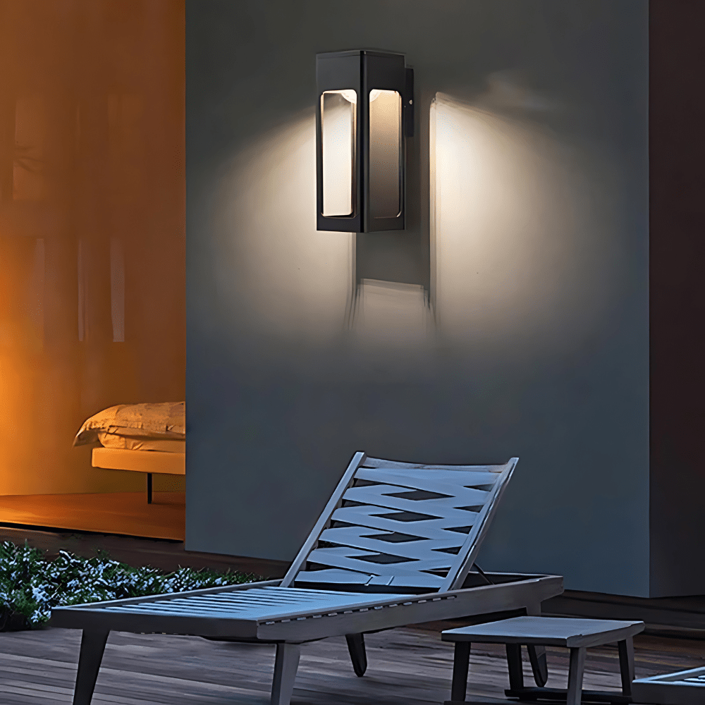 die-kleine-vintage-goldene-wandleuchte-223158.png