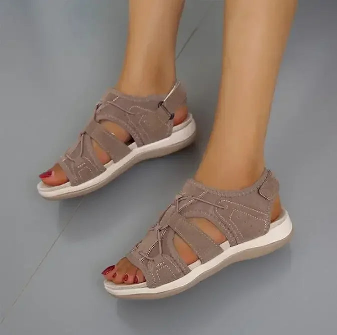 Sandalen mit Fußgewölbestütze