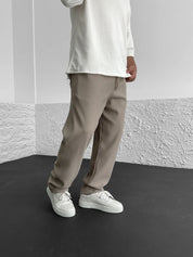 Moderne gerippte Hose